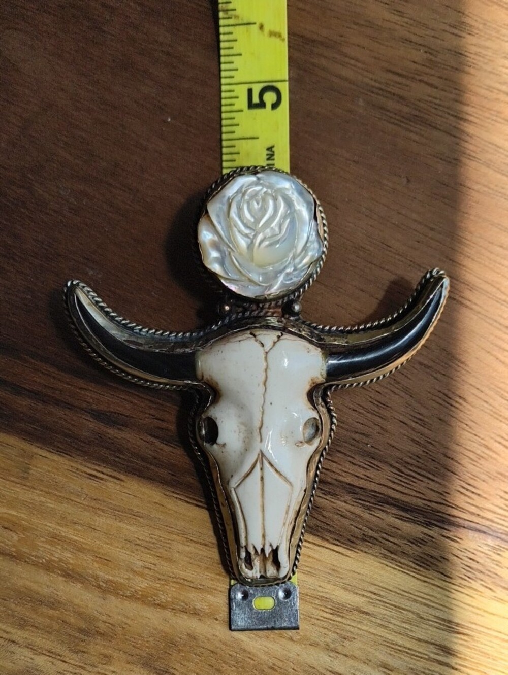 Gorgeous HUGE Statement Pendant! Buffalo Bone Steer Head And Mother Of Pearl - Picture 4 of 9